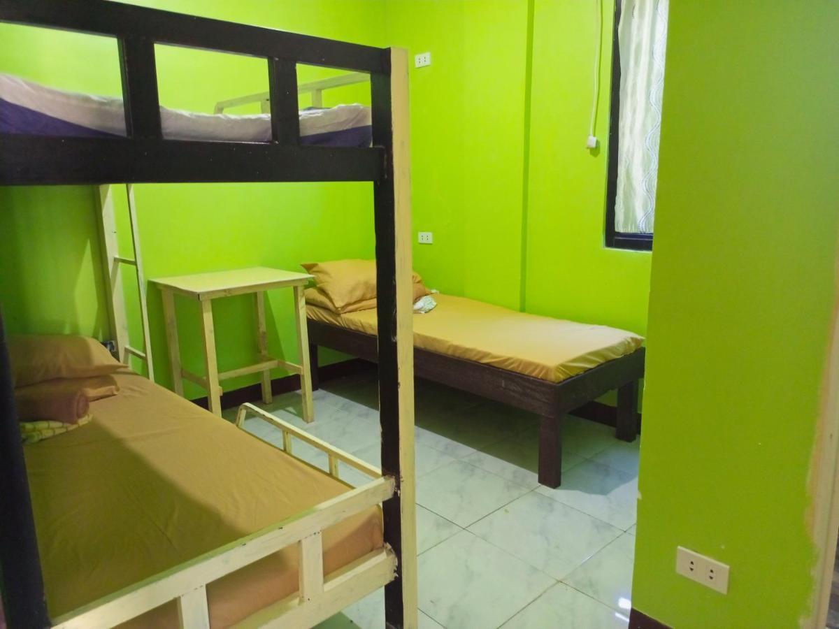 Homestay Marbeth Coron